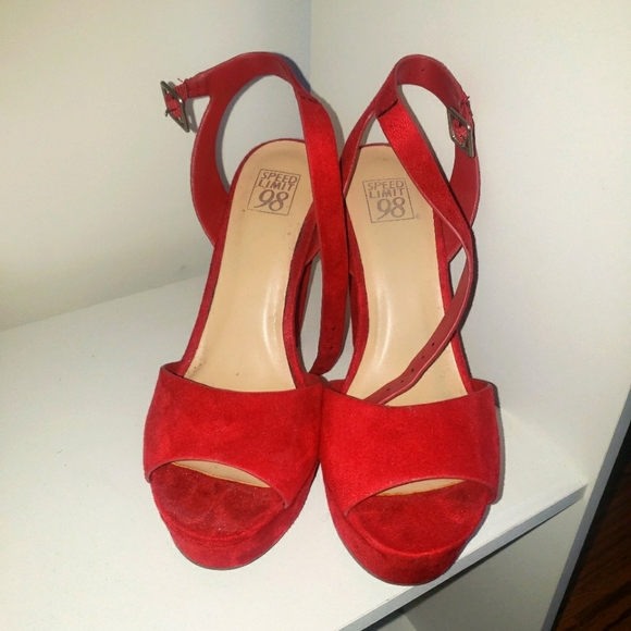 ASOS chunky Red platform heel size 7.5 - Picture 4 of 6